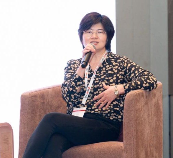 Iris Deng speaking at IPBC China in Shenzhen